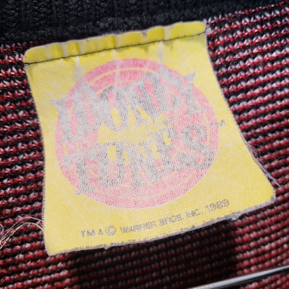 👕🌶 Vintage 1989 Tasmanian Devil (TAZ) Knit Crewneck Sweater - Picture 5 of 9